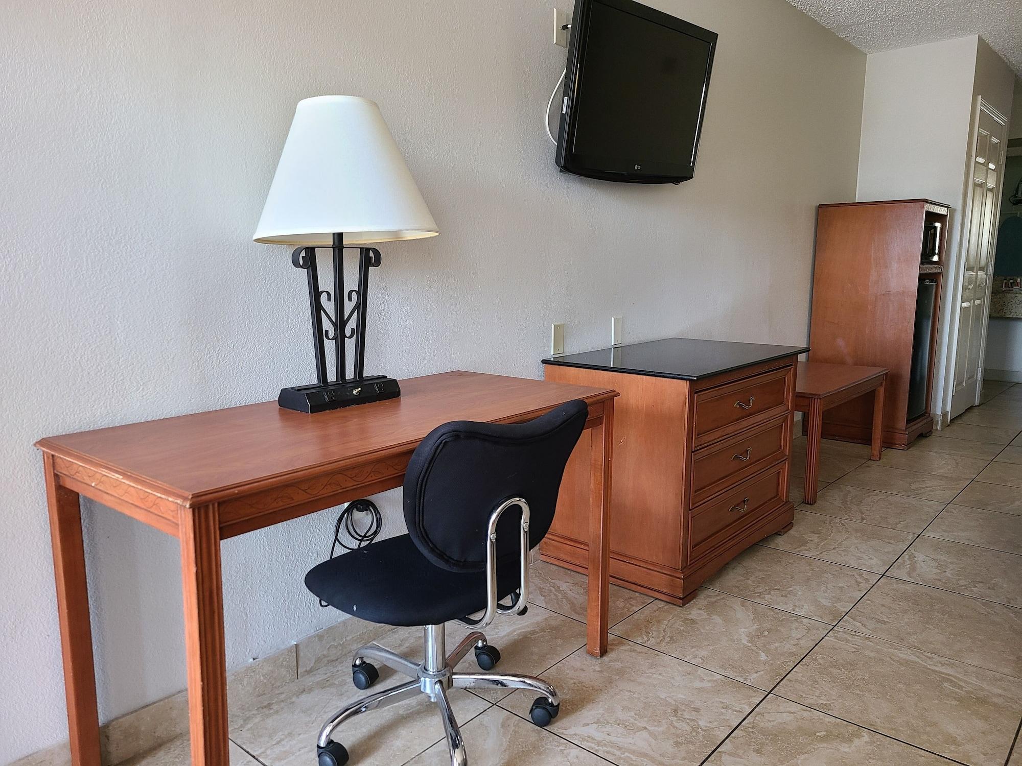 Quality Inn & Suites Orlando East - Ucf Area Alafaya Exterior foto