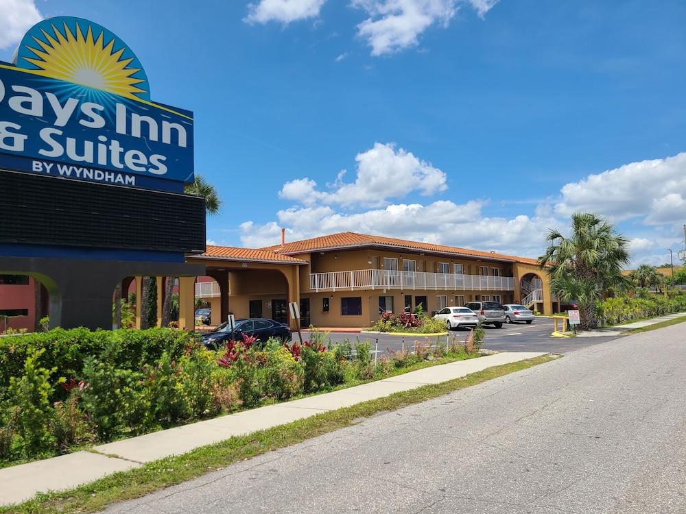 Quality Inn & Suites Orlando East - Ucf Area Alafaya Exterior foto